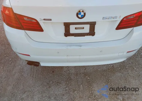 2013 BMW 528I xDrive из США, поврежденный, VIN WBAXH5C54DD109276